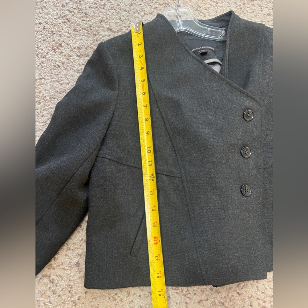 Banana Republic Trapeze Gray Cropped Three Button‎ Blazer office work Jacket 8 - Picture 7 of 11